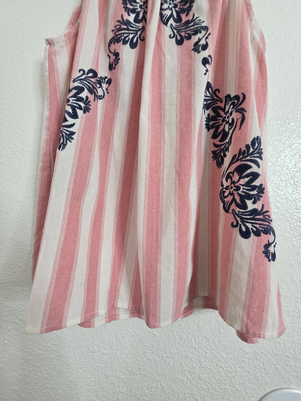 Love Brand Womens Pink Striped Embroidered Halter Tank Top Small - Picture 8 of 11